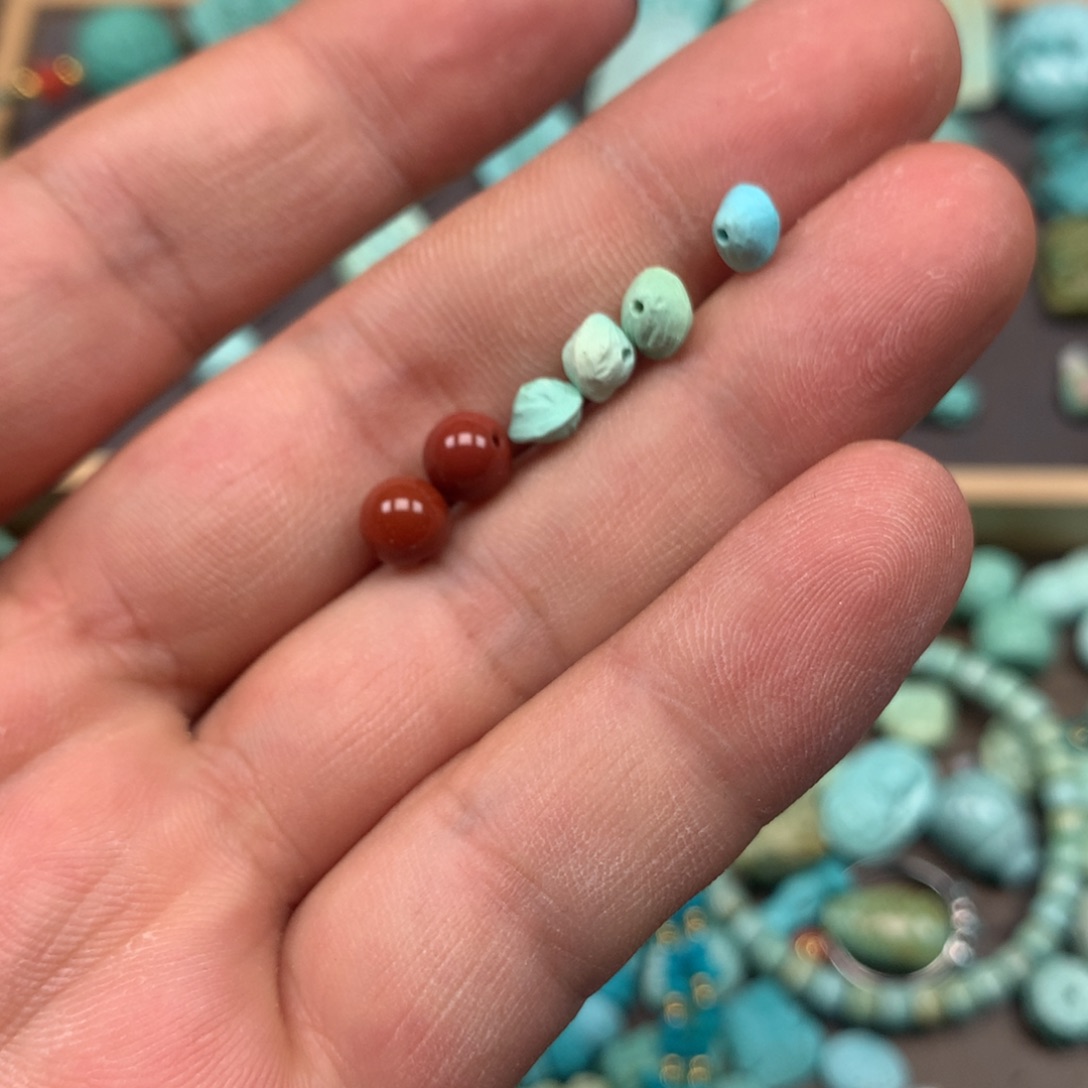 南红玛瑙雕刻未镶嵌