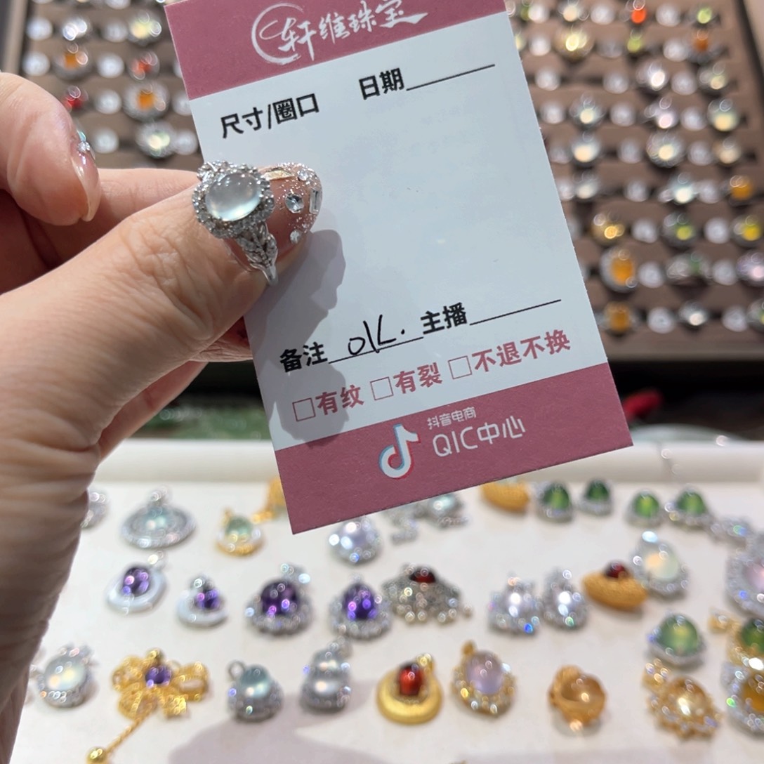 蛇纹石玉手镯未镶嵌o****n