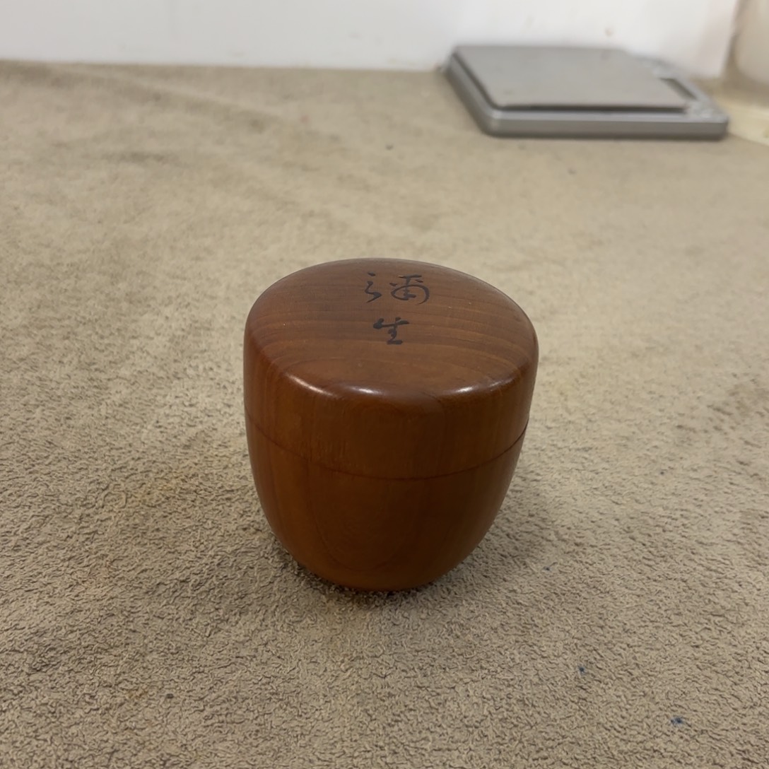 瓷片非常好看漂亮的物品 