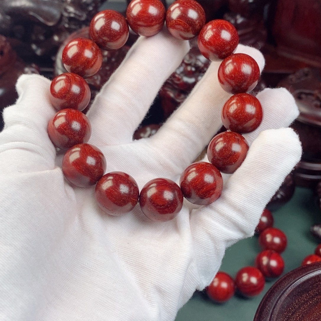 沐***雨其他小叶紫檀（檀香紫檀）