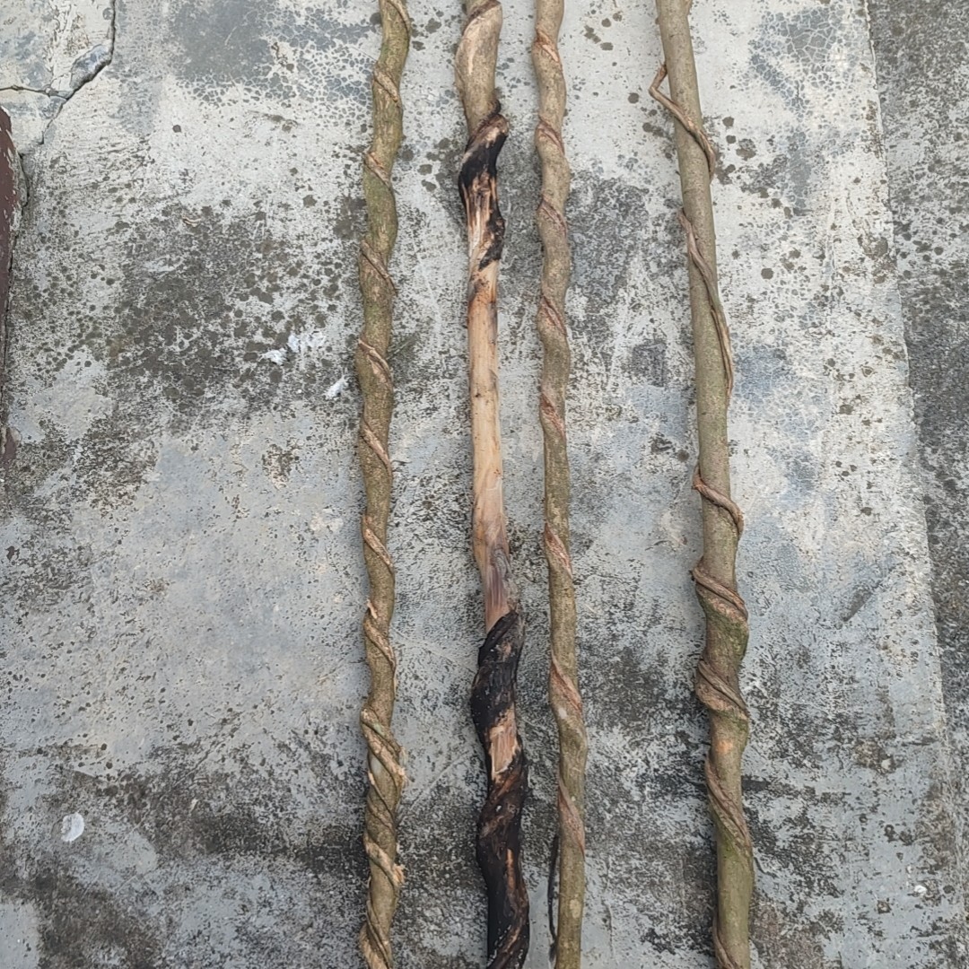 多种木材手杖登山徒步实用把玩棍一物一拍