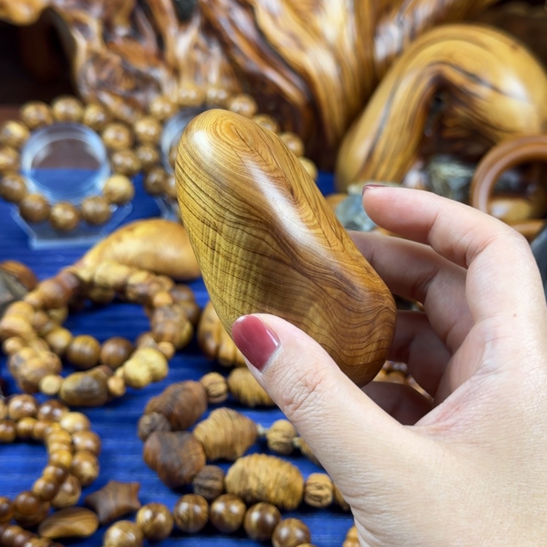 柏木（崖柏）北太行崖柏陈化花纹手把