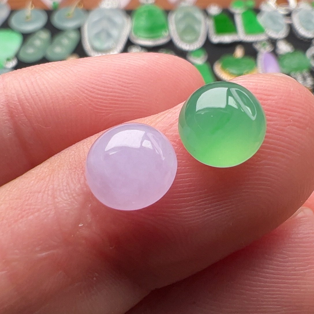 翡翠颈饰未镶嵌蛋面ab款