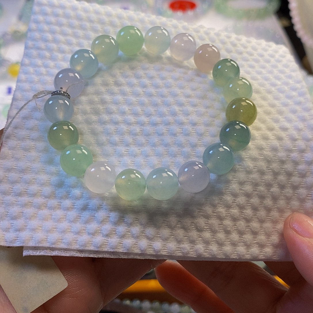 定制翡翠未镶嵌翡翠.