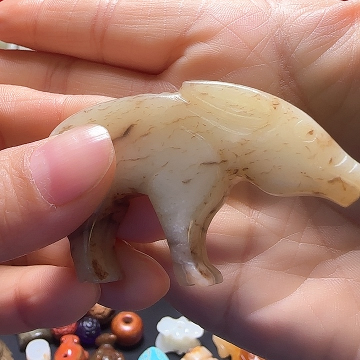 和田玉车挂未镶嵌