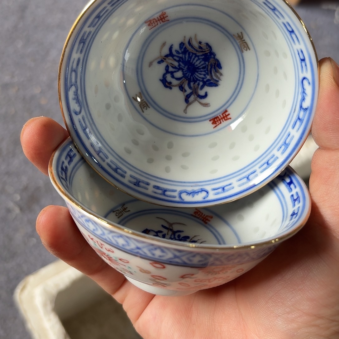 景德镇现代陶瓷用品