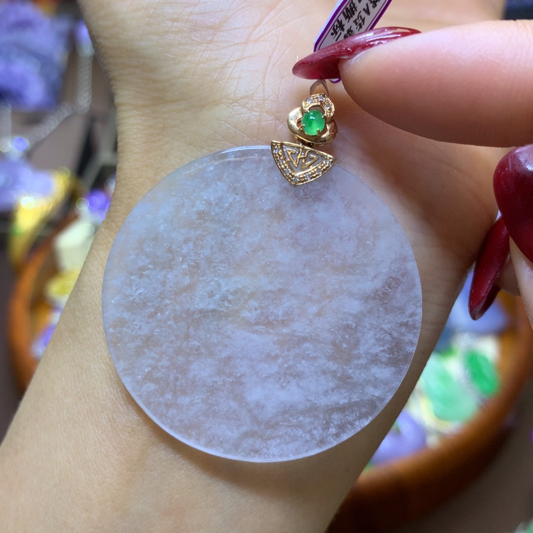 【闪购商品】翡翠颈饰18K金镶嵌翡翠