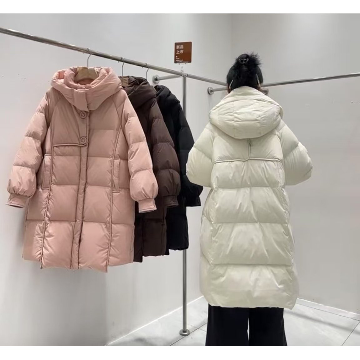 A104#大X扣2024年秋冬新羽绒服女中长款连帽加厚保暖外套