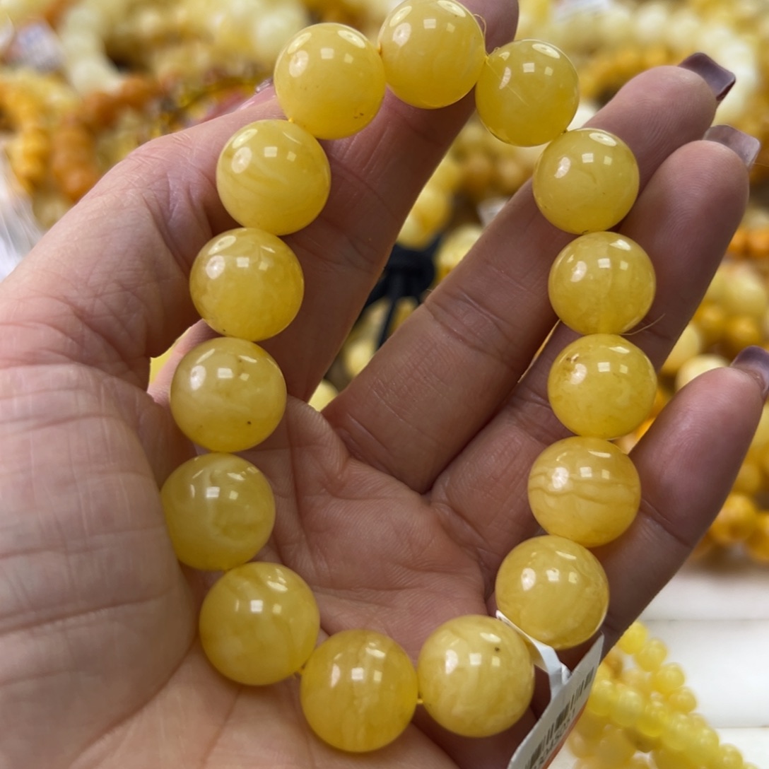 琥珀珠宝奇石未镶嵌