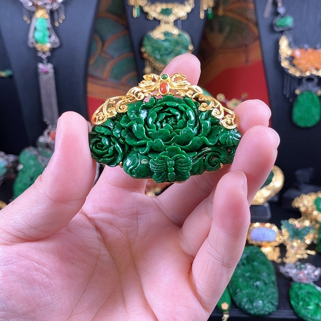 翡翠银S925镶嵌吊坠(赠链)吊坠