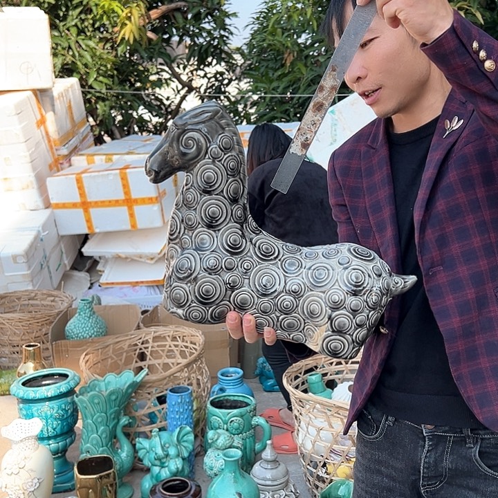 瓶高度32厘米长度38厘米微瑕捡漏干裂