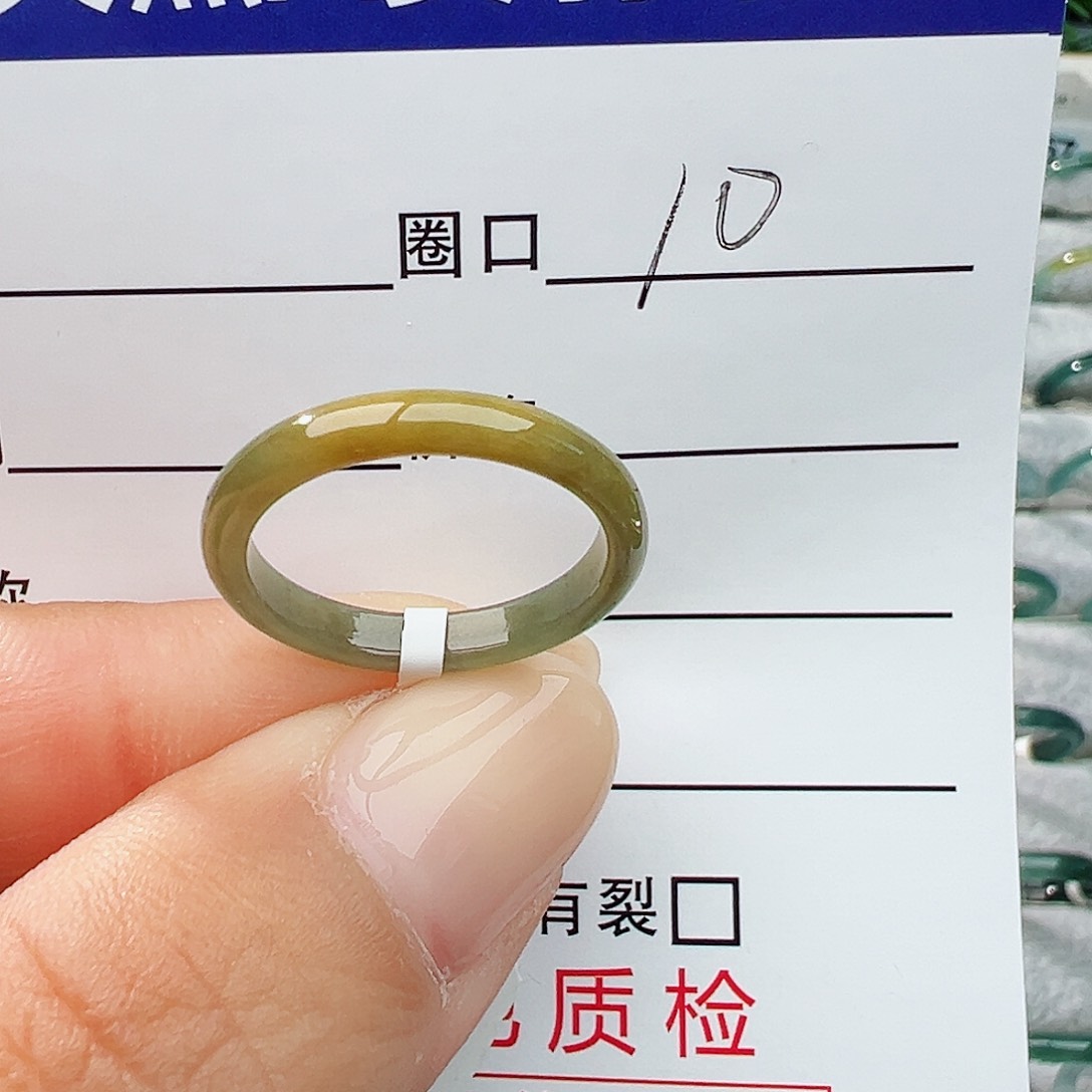 未镶嵌戒指翡翠翡翠