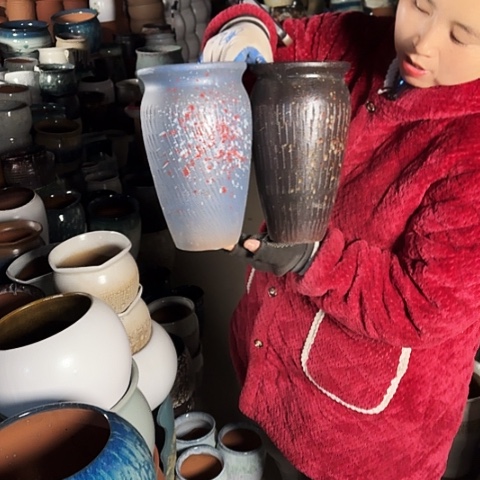 口14高25瑕疵盆子。