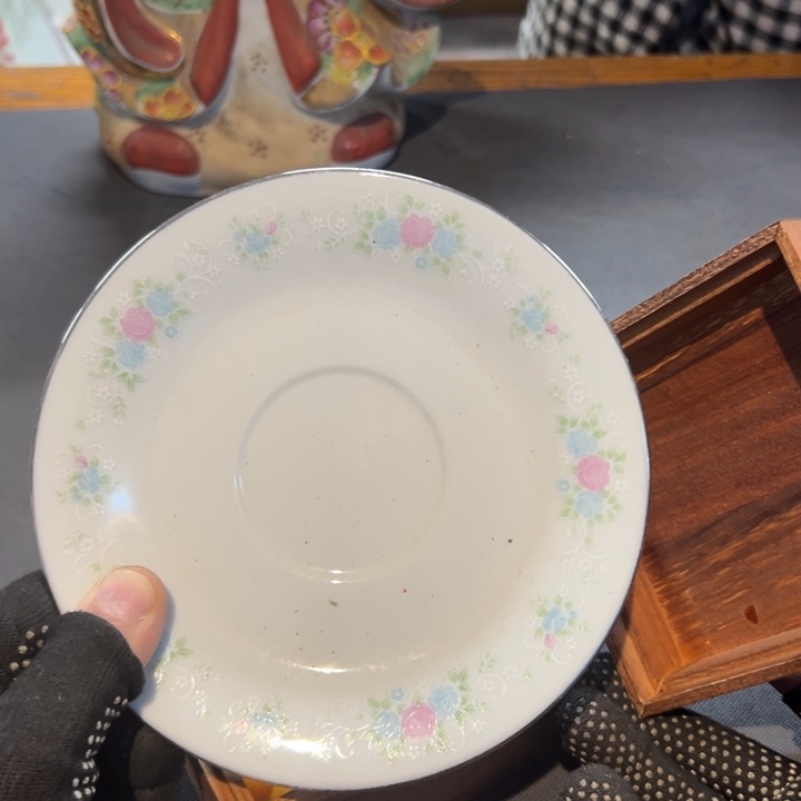 勇***者瓷片拾六家的瓷器瓷器