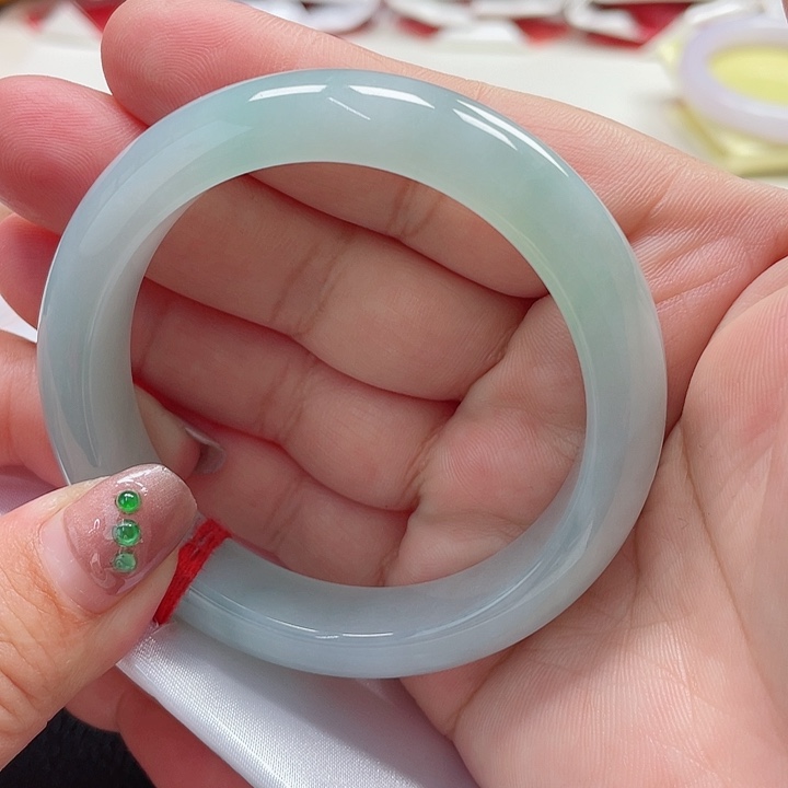 翡翠手镯未镶嵌缅甸翡翠手镯54圈