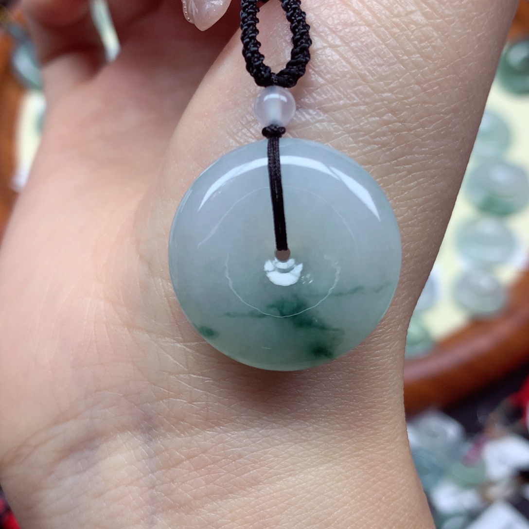 翡翠未镶嵌颈饰吊坠23/5.6mm