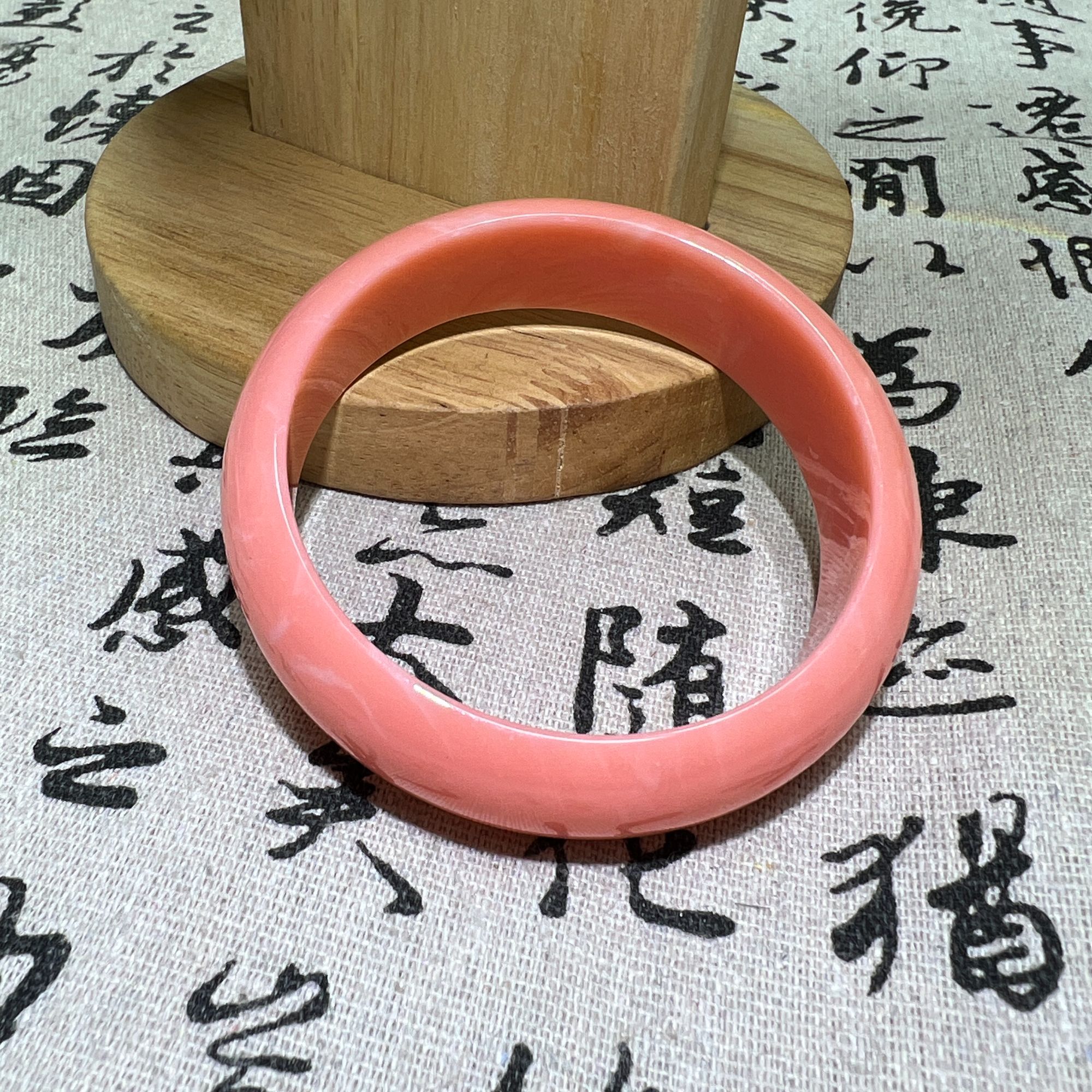 【红珊甄选】凤凰粉孩儿面轮胎手镯A726
