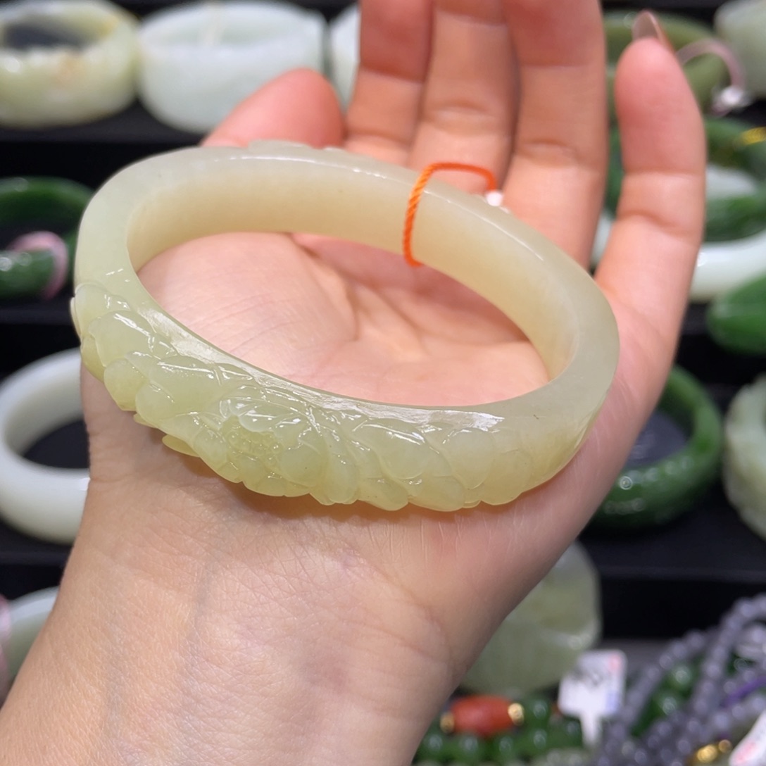 和田玉未镶嵌手镯58圈口 编号14贵妃镯