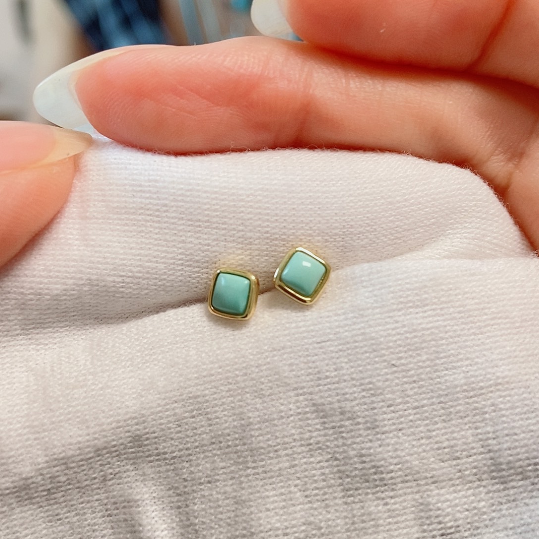 未镶嵌南红玛瑙珠宝奇石