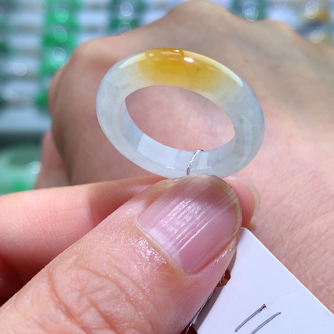 翡翠戒指未镶嵌11-12号