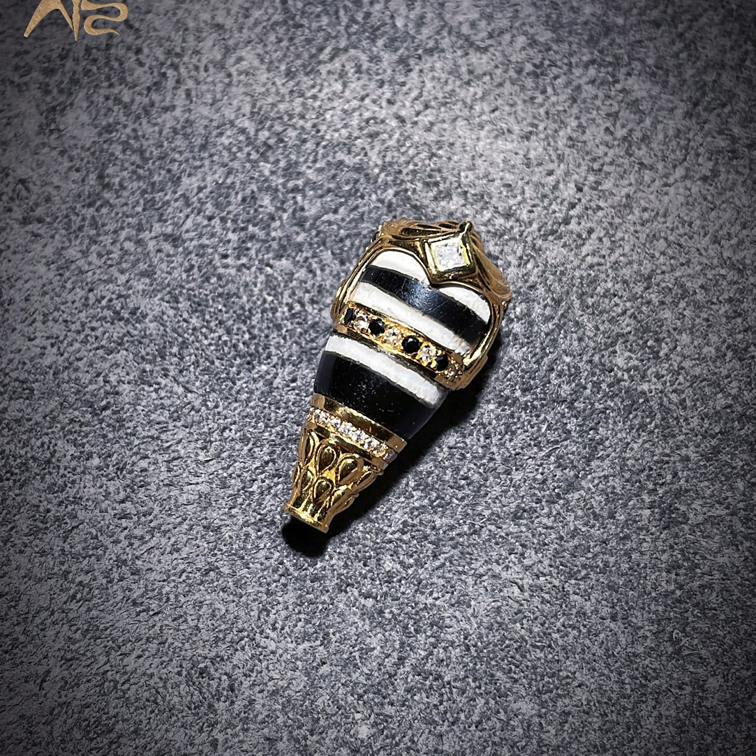 千年孟加拉三线三通·22k金镶嵌·黑白分明·尺寸10.5*21.8