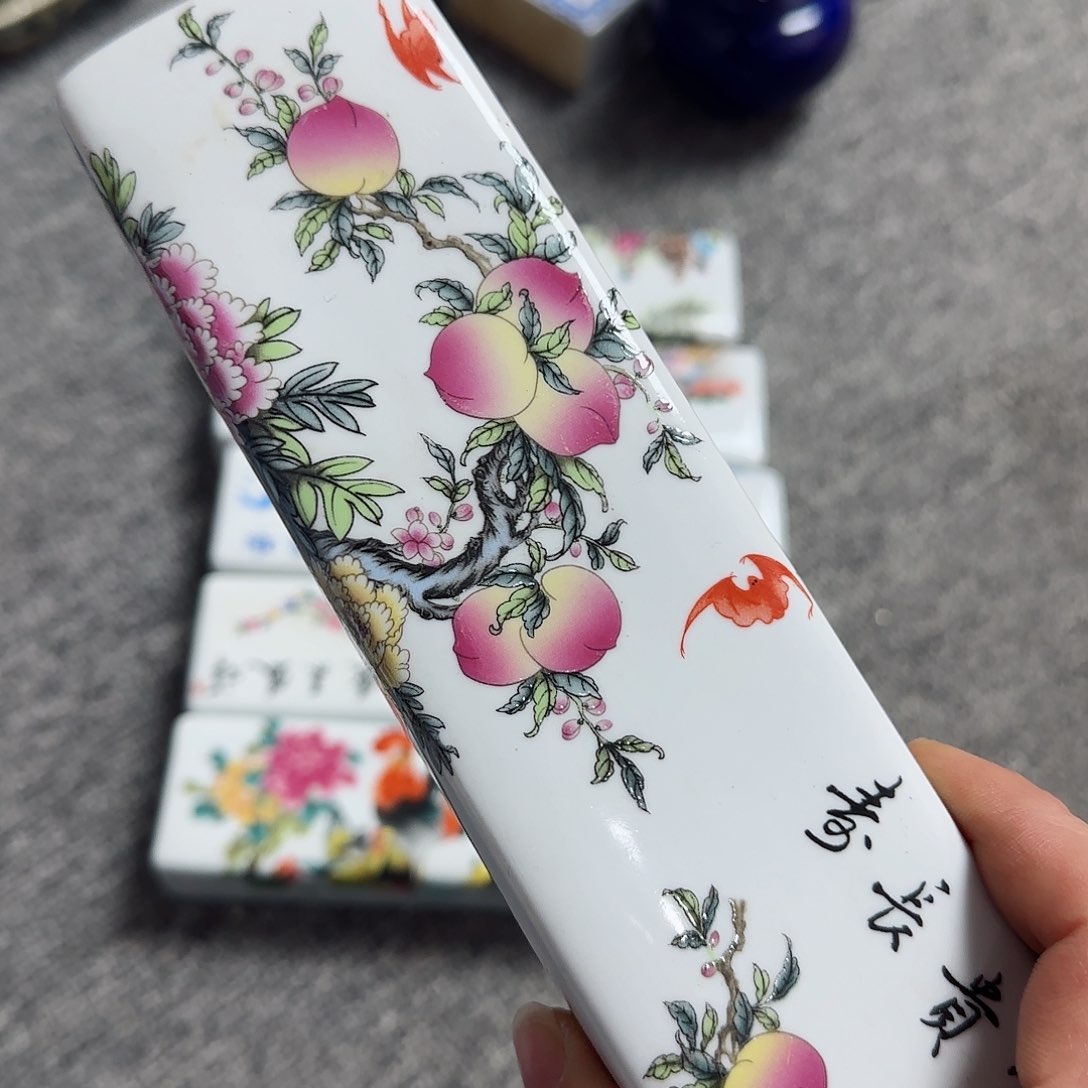 摆件瓷器的工艺技术水平