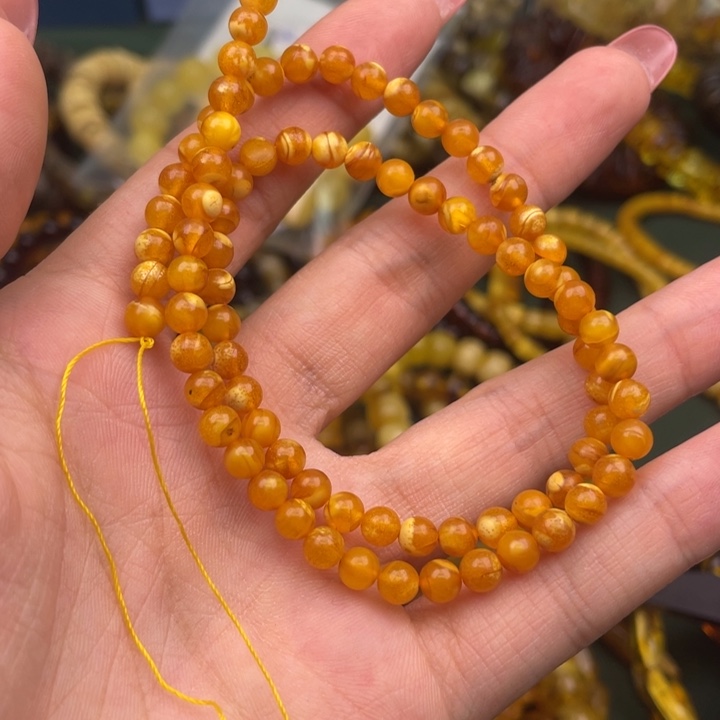 琥珀未镶嵌珠宝奇石