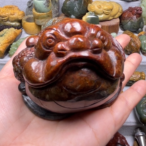 未镶嵌岫岩河磨玉（透闪石质玉）摆件皮*