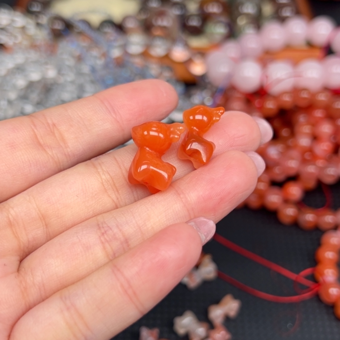 那****南红玛瑙未镶嵌吊坠(不含链)多样性