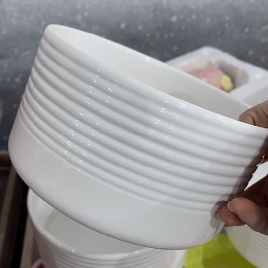 多肉绿植陶瓷花盆9.9包邮，有孔