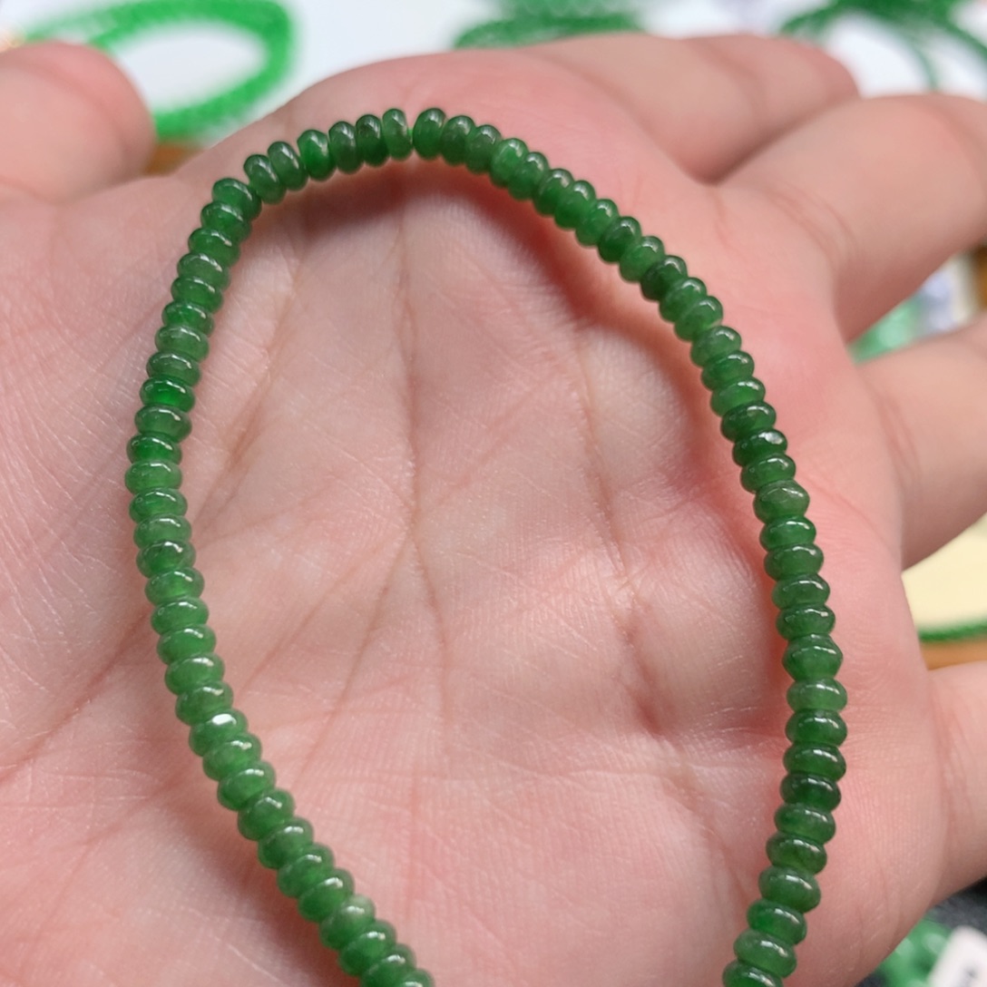 翡翠未镶嵌手链翡翠