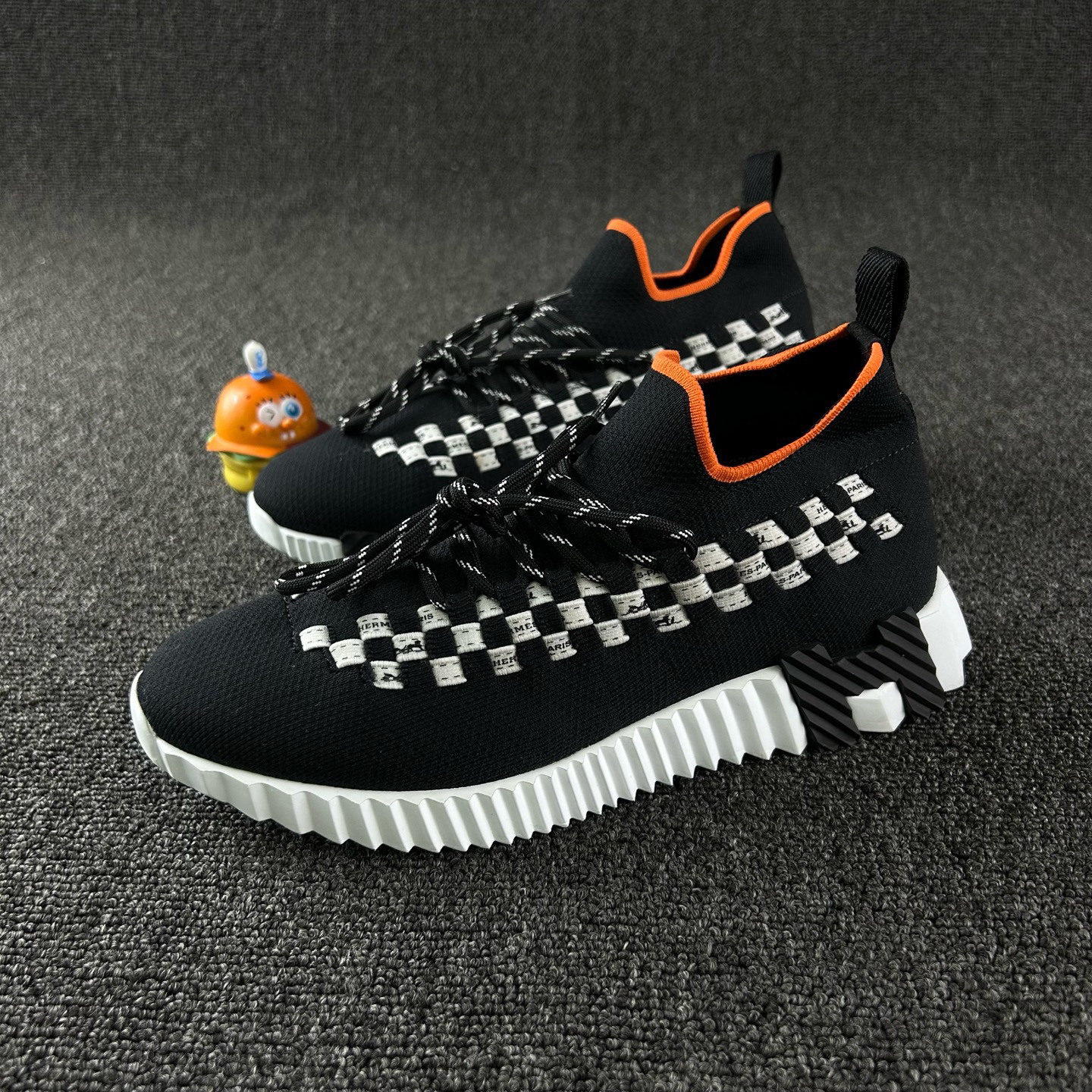 95新 Hermes/爱马仕 针织休闲鞋37.5码 HB5599 