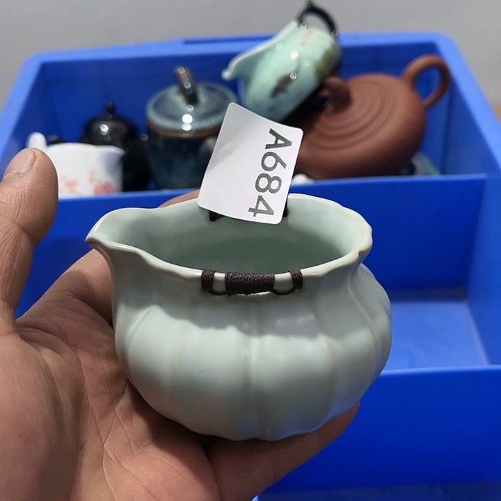 茶具默认微瑕瓷器、茶具、壶、摆件，介意勿拍 