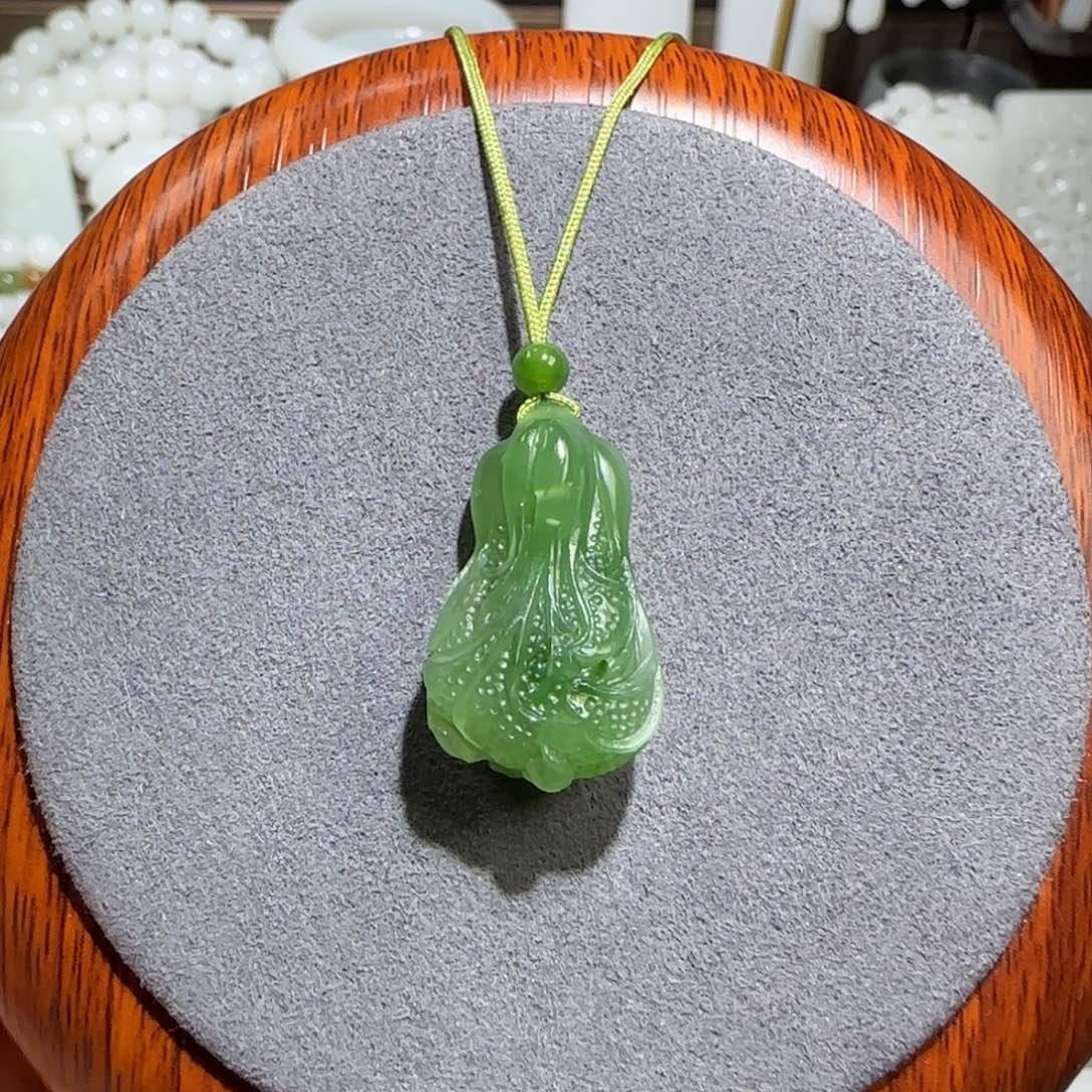 和田玉（碧玉）颈饰未镶嵌