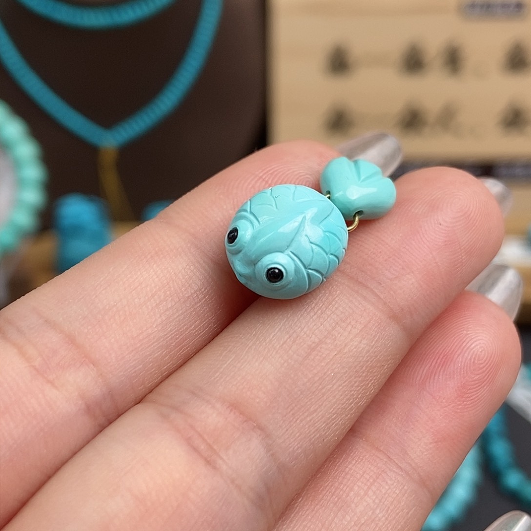 绿松石雕刻未镶嵌