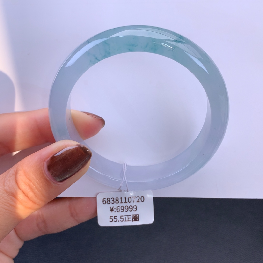 翡翠手镯未镶嵌冰胶莹光飘花手镯