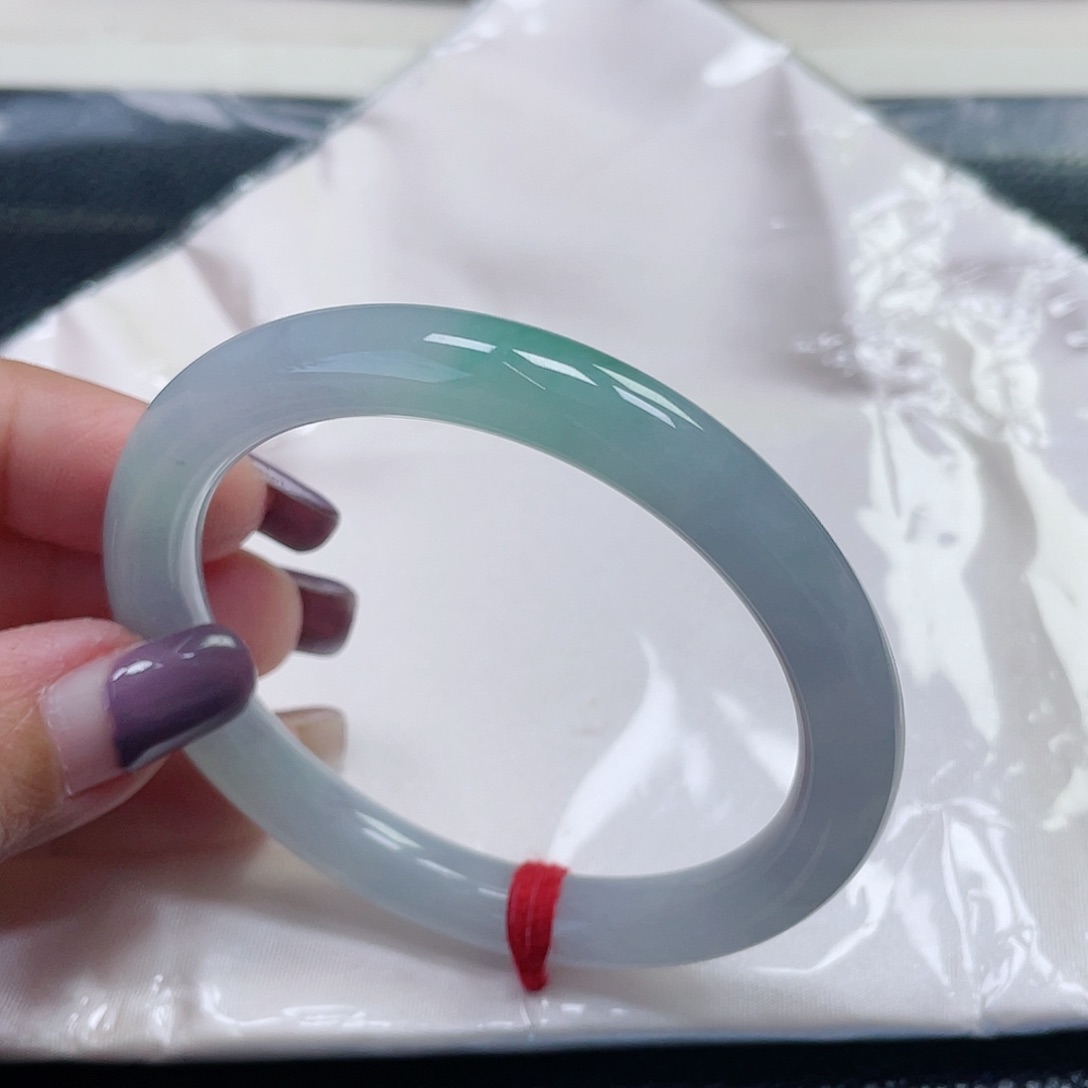 未镶嵌手镯（圆镯）翡翠缅甸翡翠54