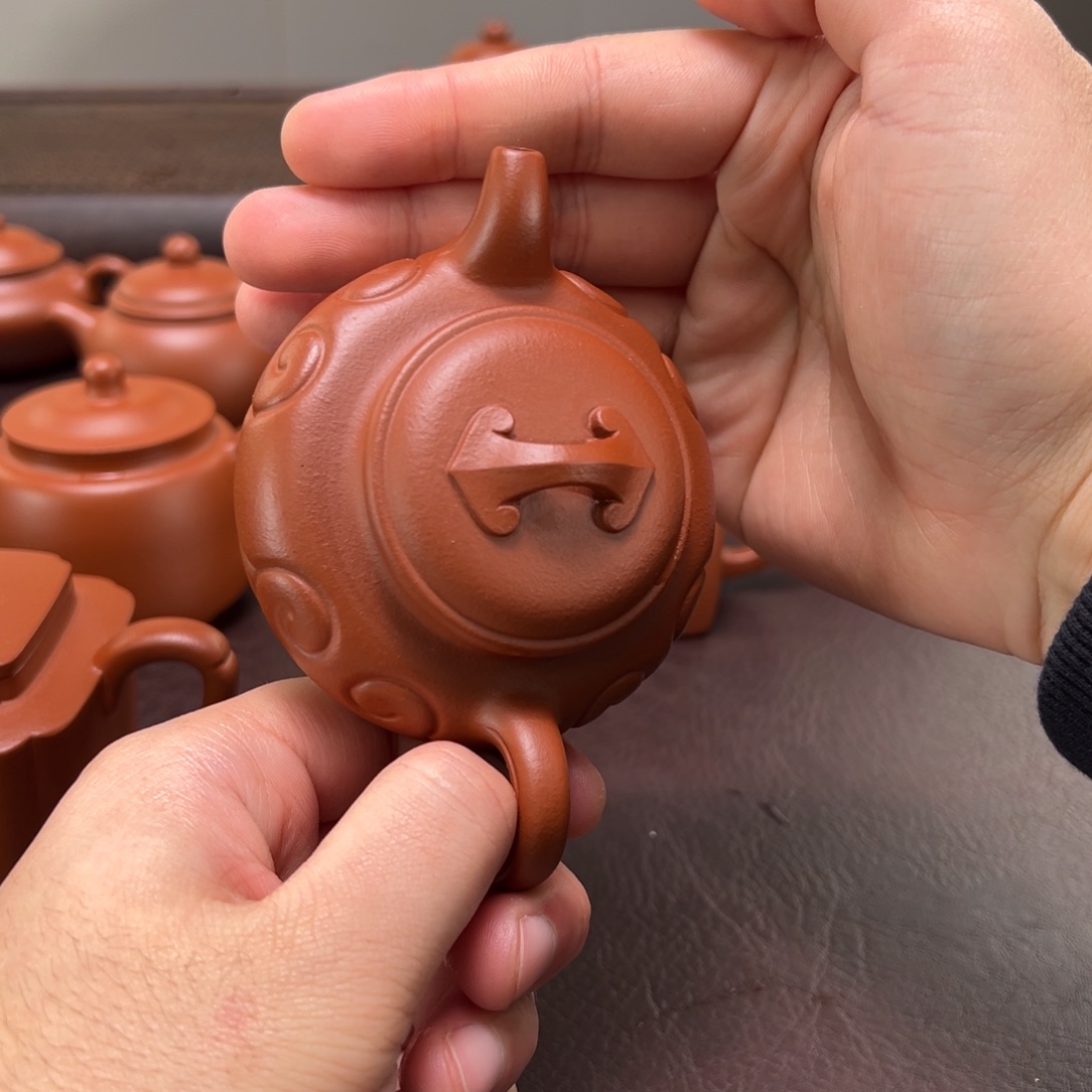 紫砂茶壶宜兴紫砂壶是一种