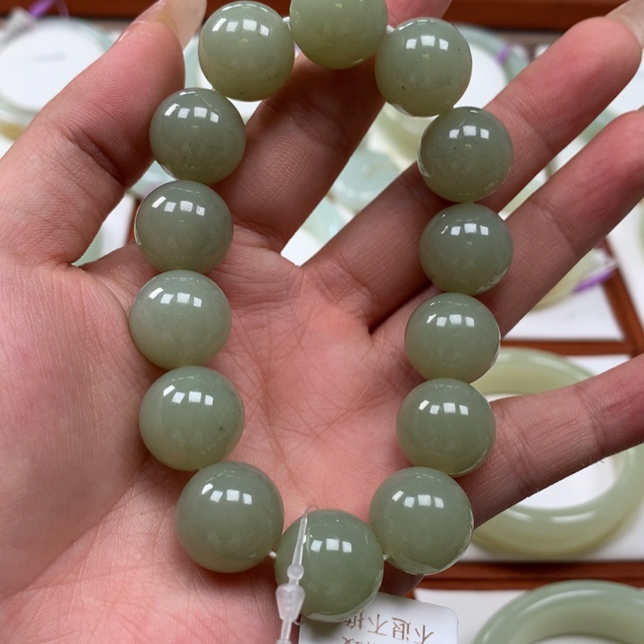 未镶嵌手链和田玉