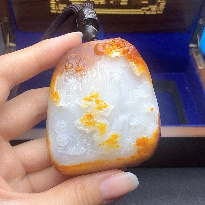 和田玉挂件未镶嵌富**开N