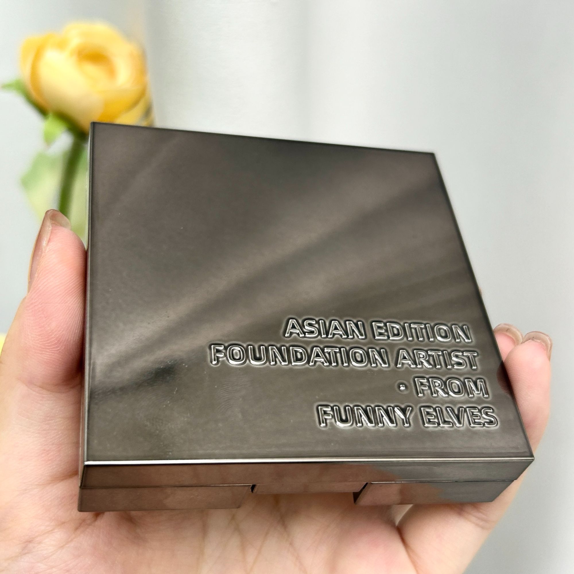 FunnyElves方里柔焦蜜粉饼nu00  7g