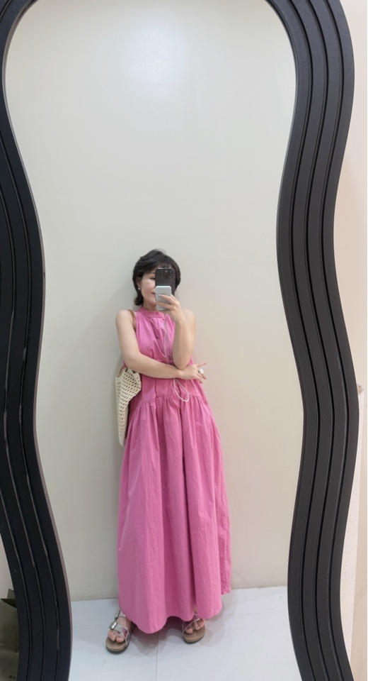 韩代挂脖无袖连衣裙