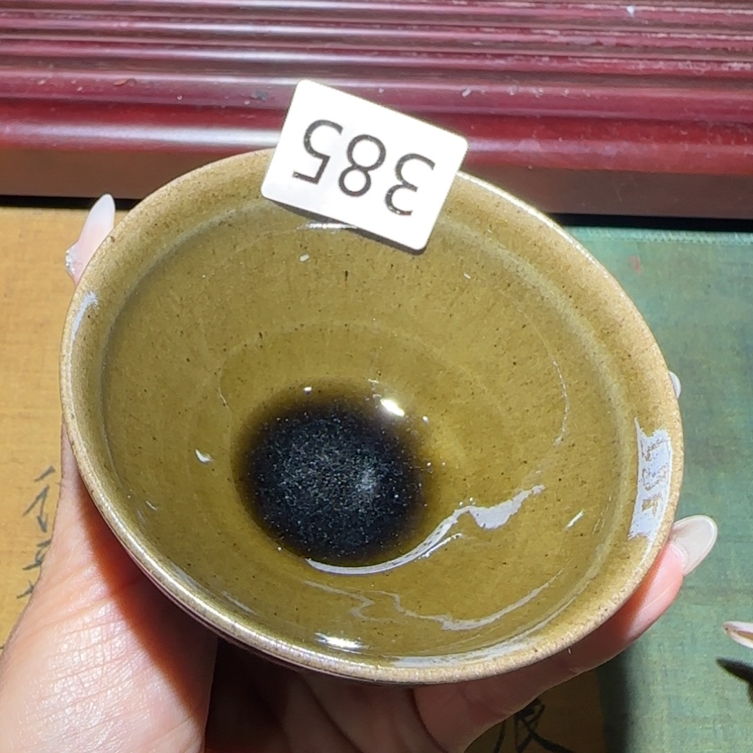 茶盏玲珑茶香中蕴含一份浓郁