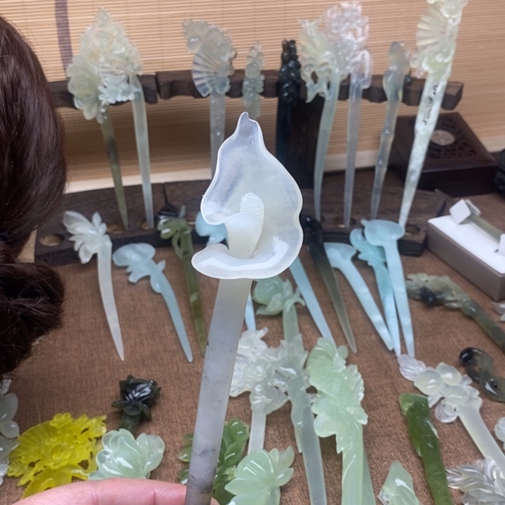 蛇纹石玉未镶嵌发簪