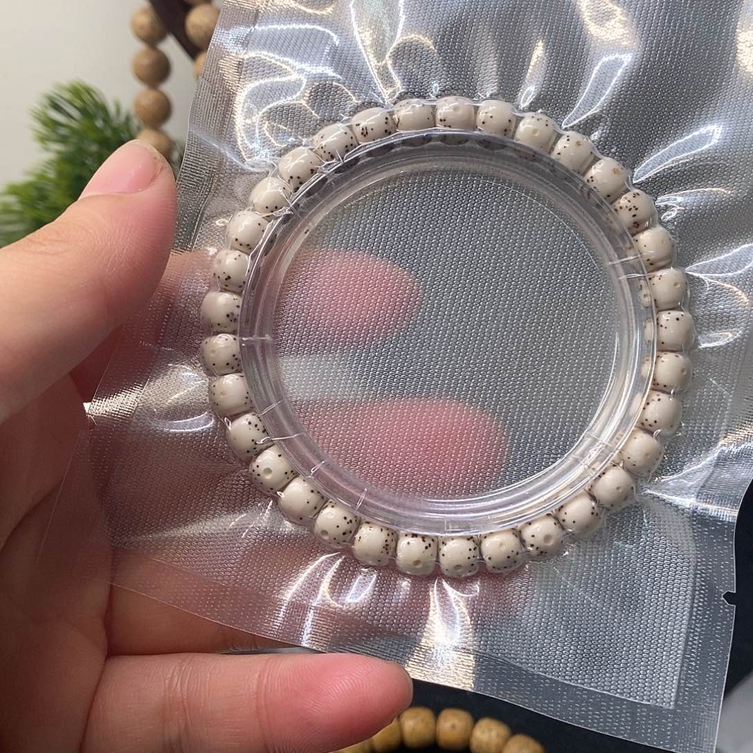 星月菩提吊坠原白大眼7*6单