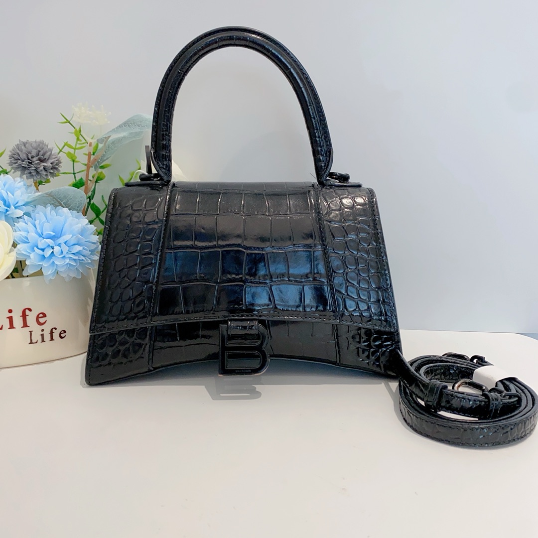 95新 Balenciaga/巴黎世家 沙漏包黑色s码单肩女包15670509二奢