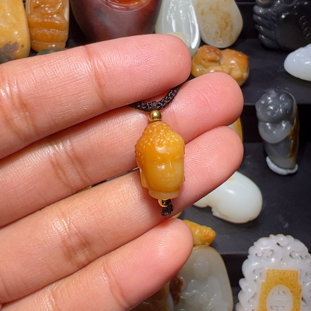 和田玉颈饰未镶嵌小****8