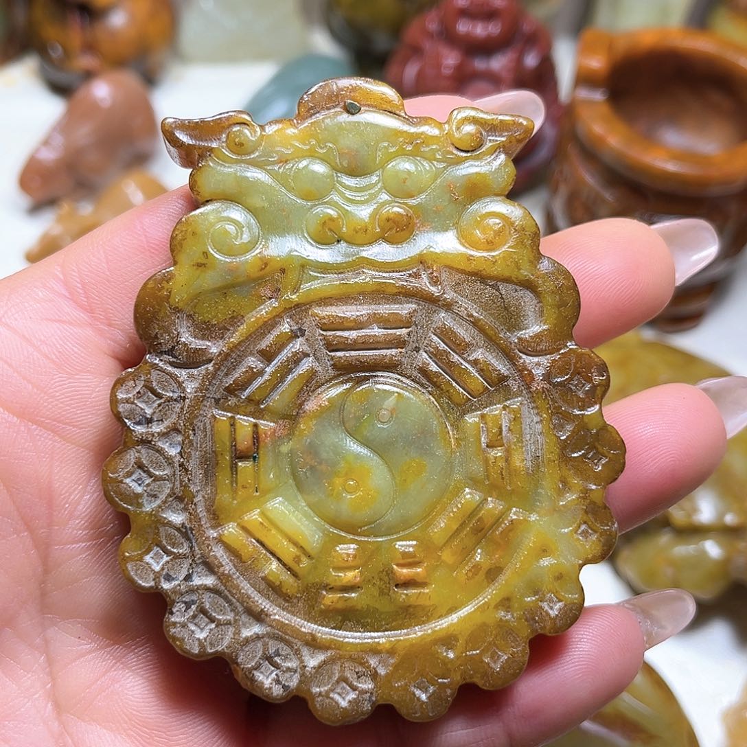 白玉菩提吊坠白玉菩提吊坠