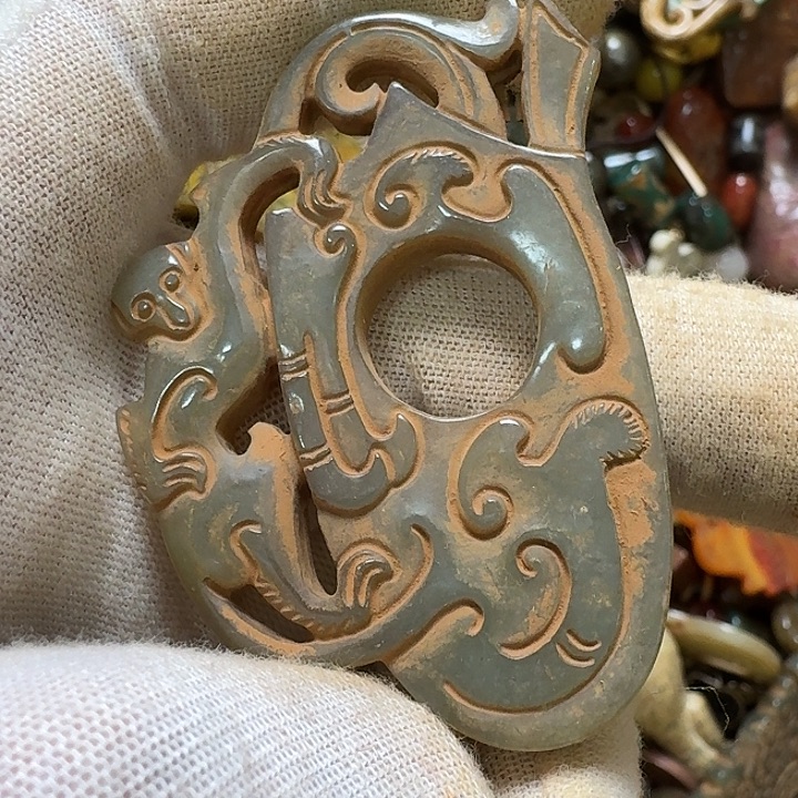 和田玉未镶嵌挂件