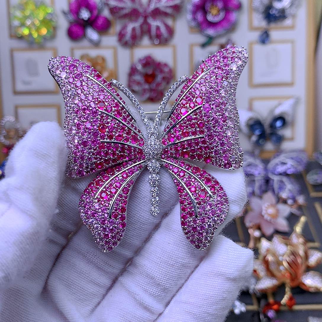 合成立方氧化锆铜胸针胸花